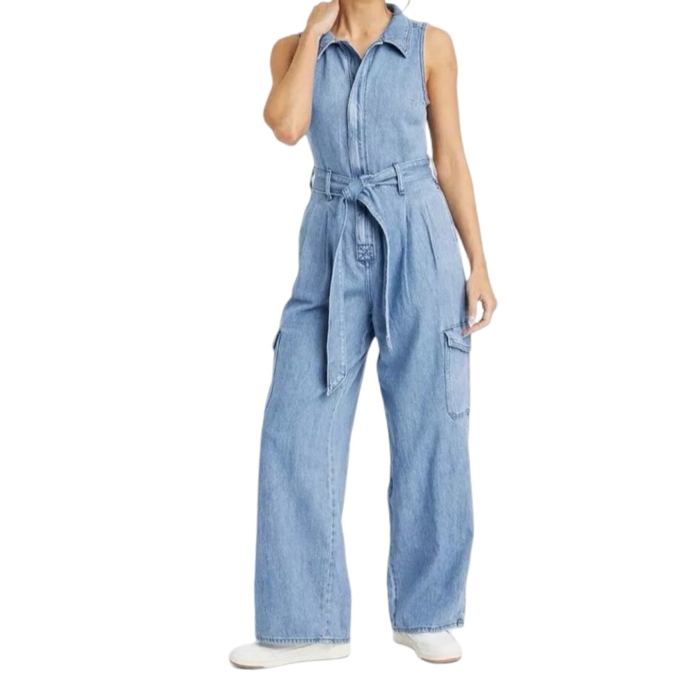 NWT 🆕 Denim Cargo Jumpsuit Sz 6